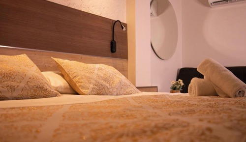 Superior Room, 1 King Bed with Sofa bed