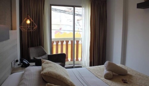 Superior Room, 1 King Bed, Balcony