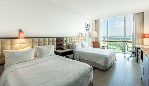 Standard Room, 2 Double Beds, Lake View