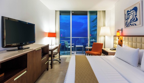 Standard Room, 1 King Bed, Ocean View