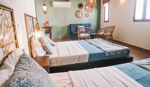 Studio, Multiple Beds