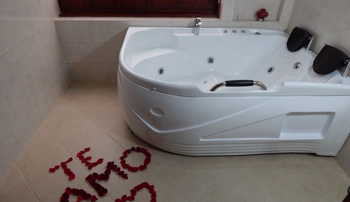 Honeymoon Room