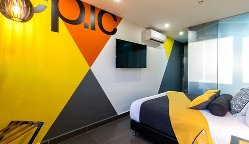 Deluxe Double Room, 1 Queen Bed (NUEVE)