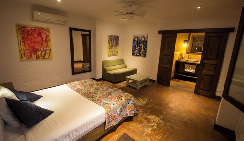 Luxury Apartment, 5 Bedrooms, Jetted Tub, Ground Floor (Oasis)