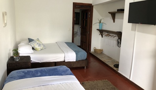 Cottage (H3)