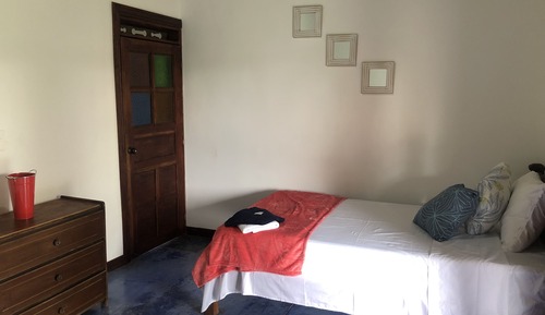 Comfort Room (H7)