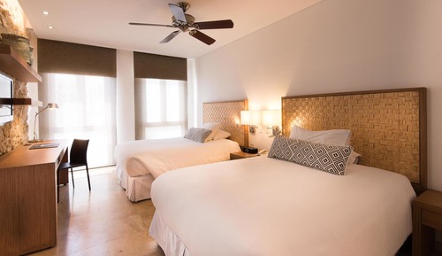 Superior Room, 2 Queen Beds