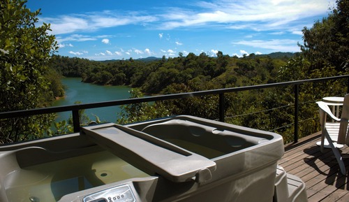 Golden: Hot Tub & Lake View