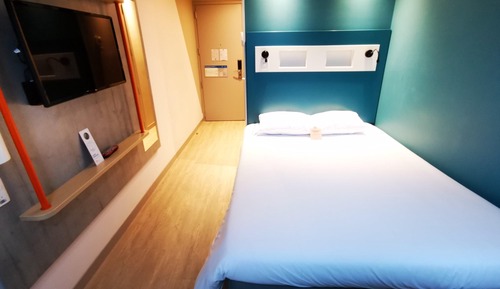 Standard Room, 1 Double Bed