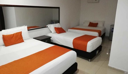 Triple Room