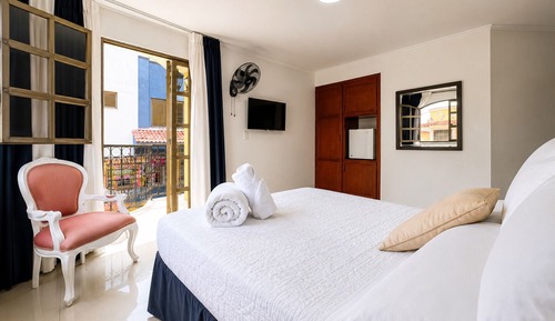 Basic Twin Room, Balcony, City View