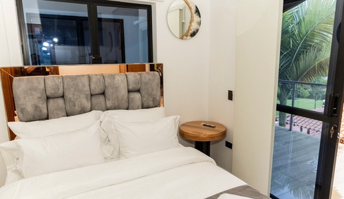 Superior Quadruple Room, Mountain View