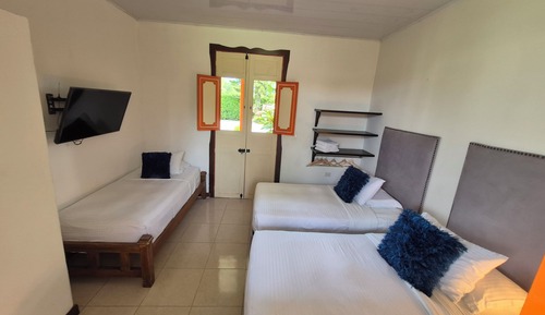 Standard Triple Room, Multiple Beds
