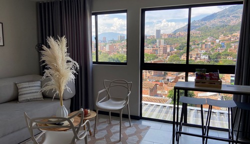Comfort Apartment, City View