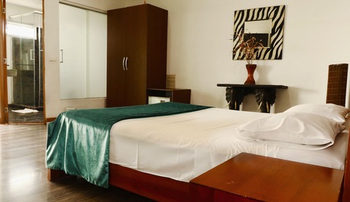 Exclusive Room