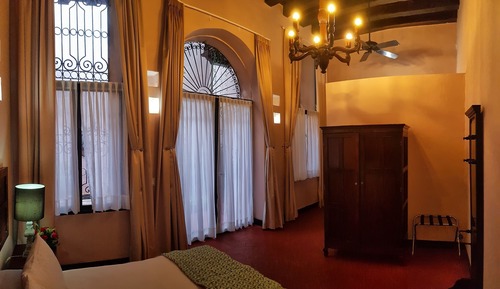 Classic Room