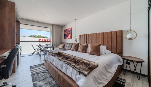 Superior Apartment
