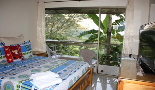 Romantic Room, Hot Tub, Mountain View