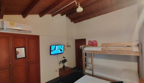 Family Room, 1 Bedroom