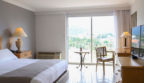 Standard Room, 1 Queen Bed (Standard Queen Bed Room)