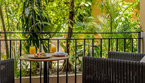 Superior Twin Room, 2 Twin Beds, Balcony, Garden View