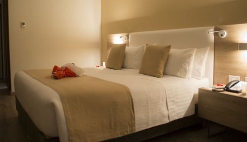 Standard Room, 1 King Bed