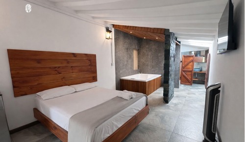 Superior Double Room, Pool View