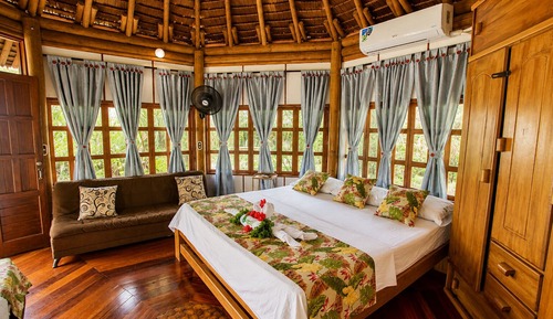 Family Cabin, Lagoon View