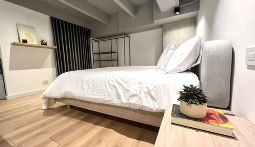 Junior Apartment