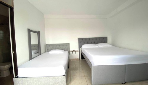 Basic Triple Room, Mountain View
