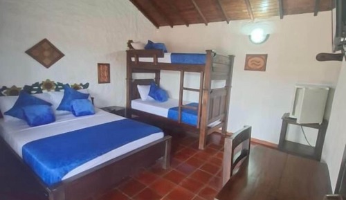 Classic Quadruple Room, Garden View