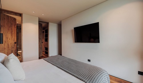 Suite, 2 Bedrooms