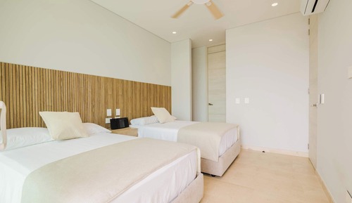 Apartment, Sea View