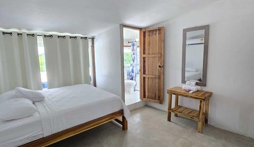 Family Room, Sea View