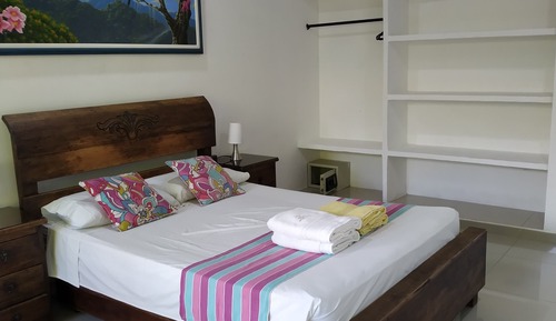 Single Room (1 guest)