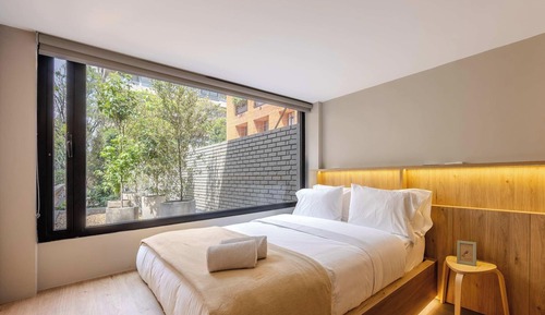 Apartment, 2 Queen Beds, Patio, City View (Gardens B103)