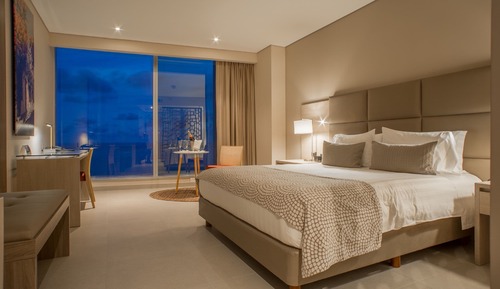 Superior Room, 1 King Bed