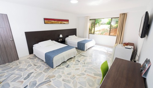 Standard Quadruple Room, 2 Double Beds