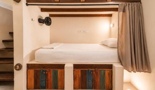 Single Bed in 8-Bed Dormitory Room