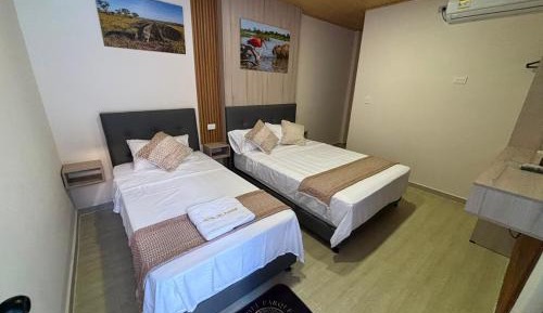 Deluxe Room (2 Adults + 1 Child)