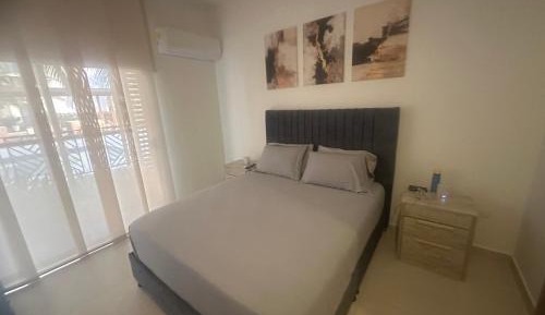 Two-Bedroom Deluxe Apartment with Ocean View