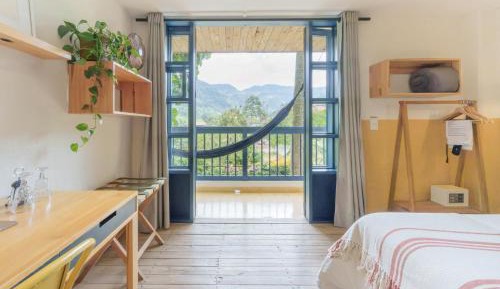 Deluxe Double Room with Private Bathroom