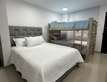 Room #1716930401
