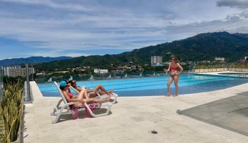 Family Two-Bedroom Apartment with View