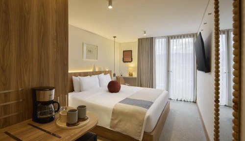 Suite with Balcony