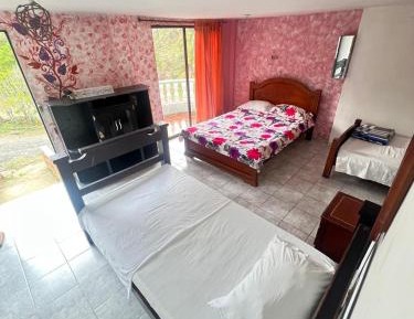 Quadruple Room with Bathroom