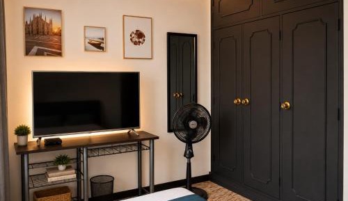 Double Room with Shared Bathroom