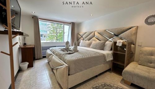 Deluxe King Suite