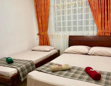 Triple Room