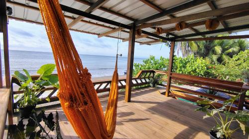 Deluxe Triple Room with Sea View